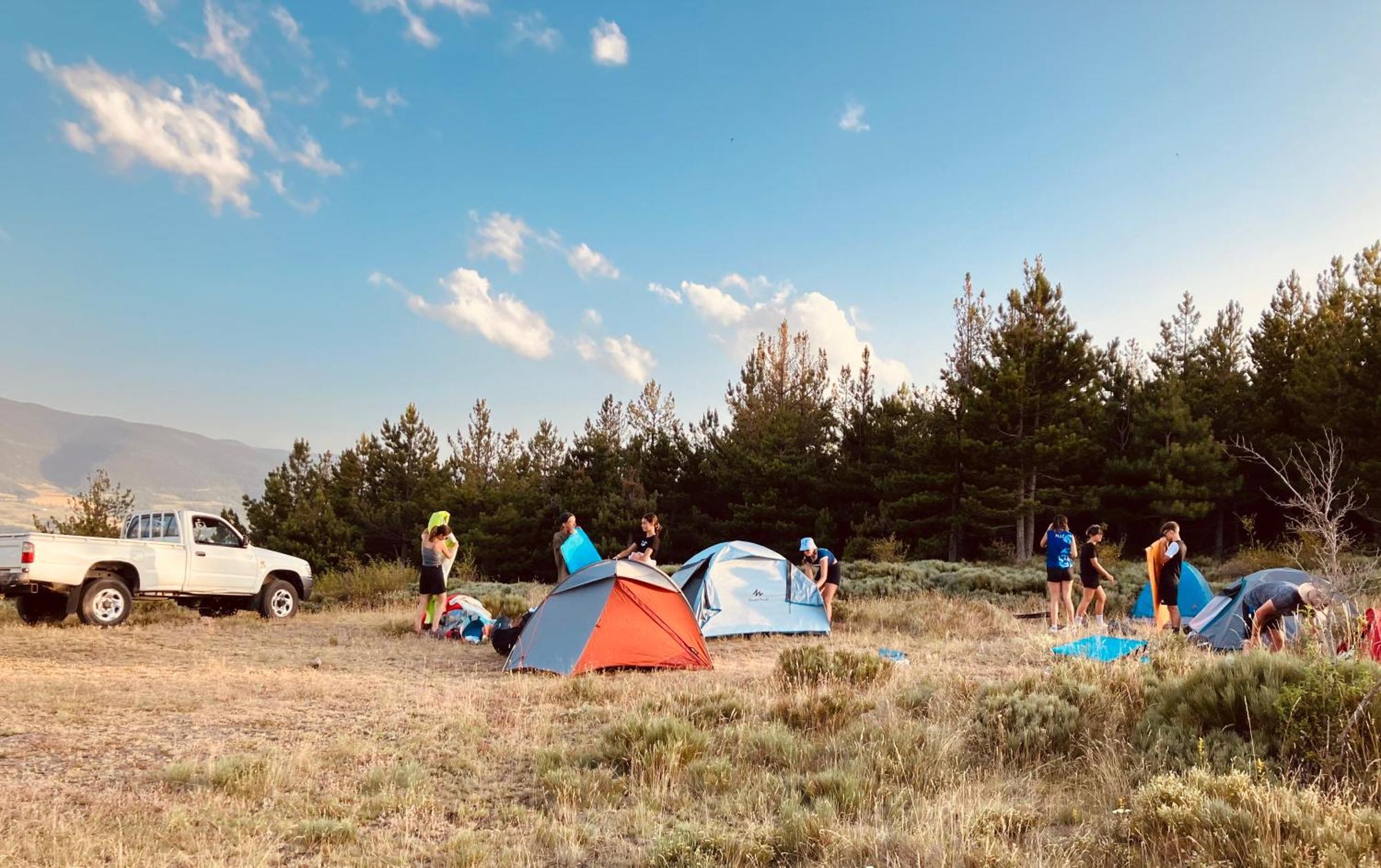 Camping L'Enclave Mobil-Home Estavar Bagian luar foto