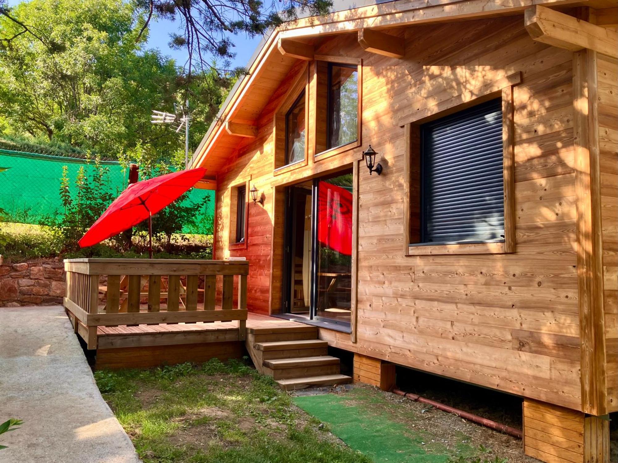 Camping L'Enclave Mobil-Home Estavar Bagian luar foto