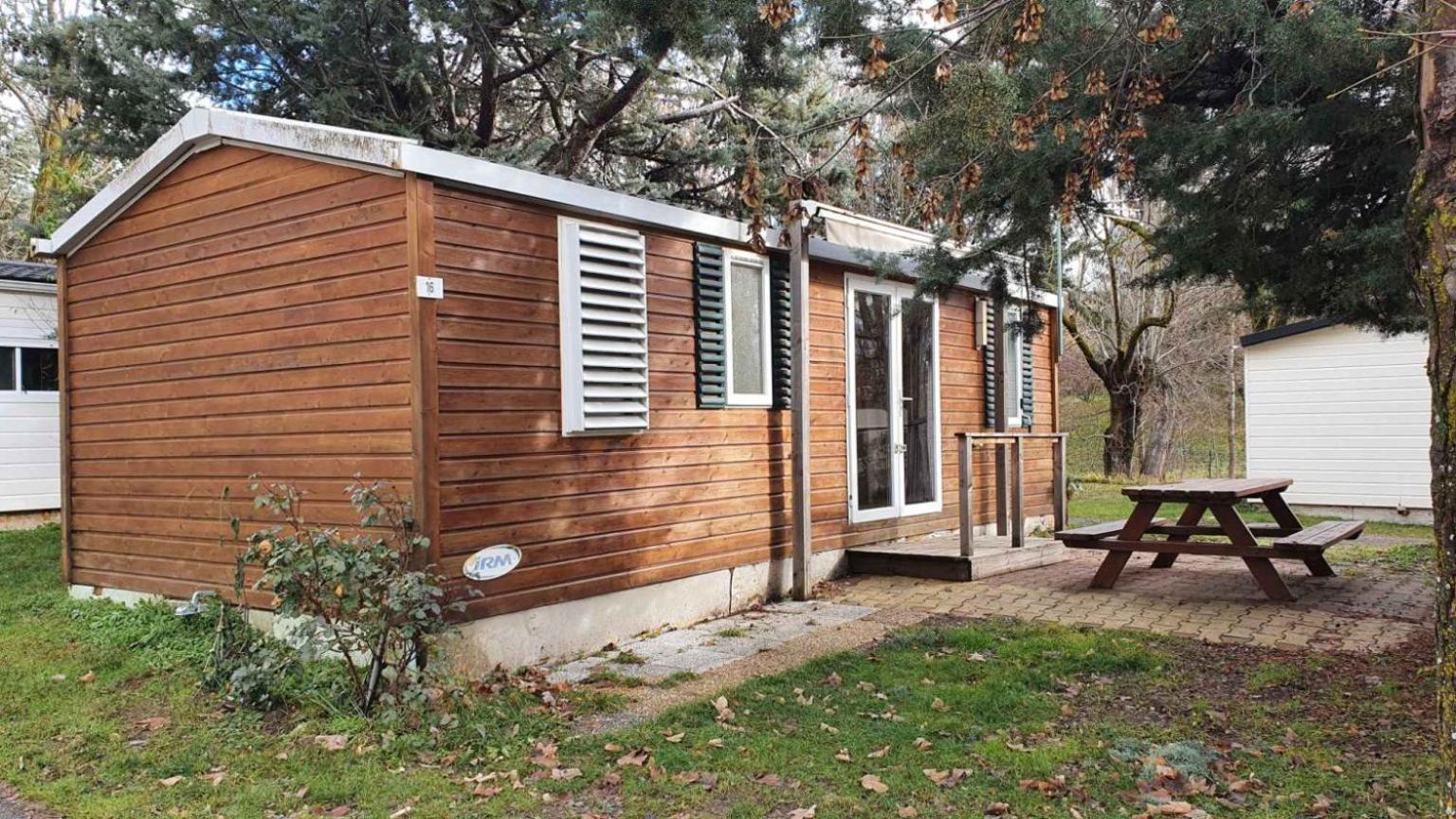 Camping L'Enclave Mobil-Home Estavar Bagian luar foto