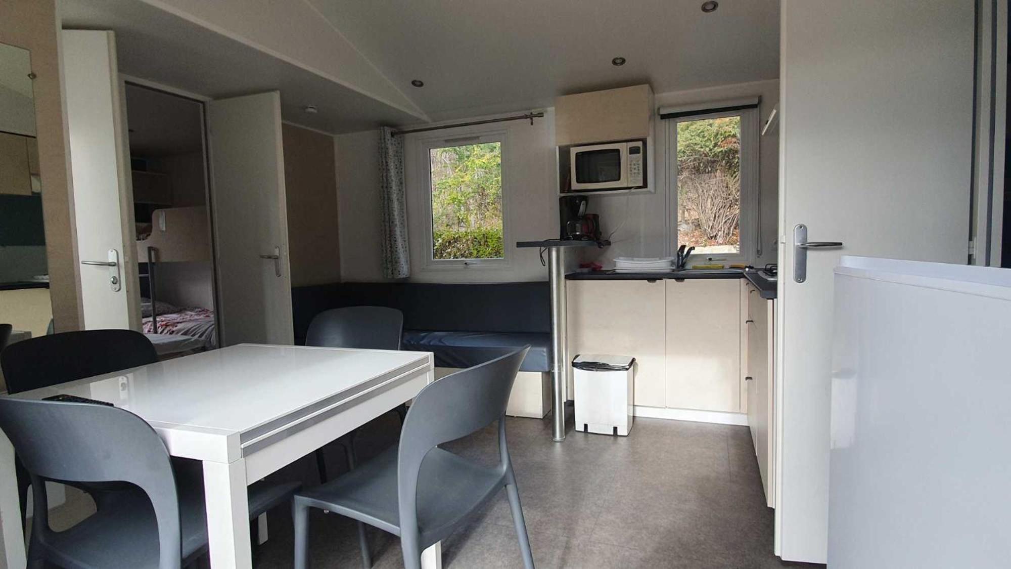 Camping L'Enclave Mobil-Home Estavar Bagian luar foto